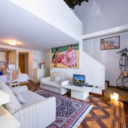 Gaeta Terrazzo Apartment San Siro (Lombardy)